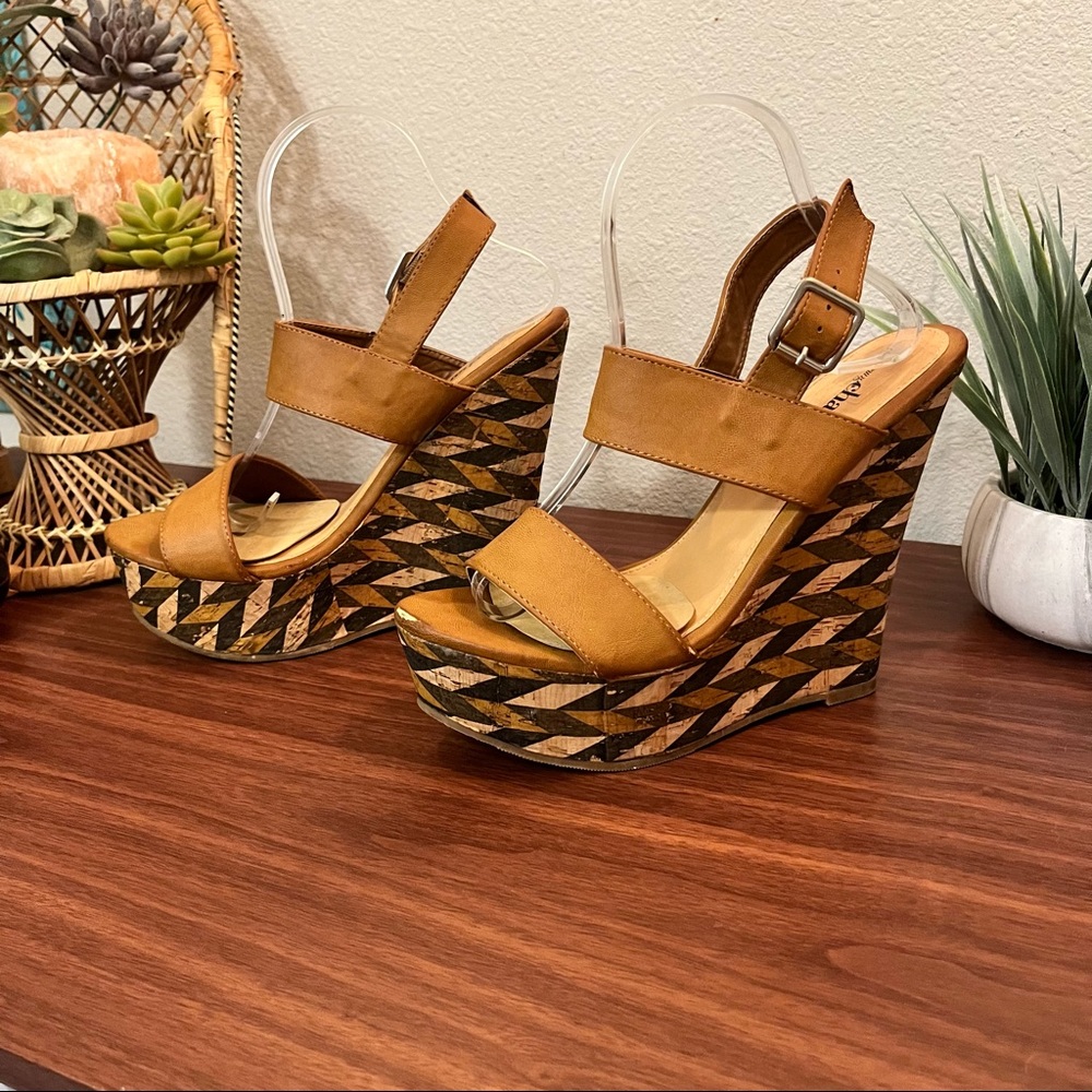 Charming Charlie Cork Wedges Sz 8